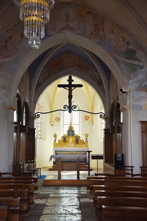 Intérieur de l'église de Villette-sur-Ain